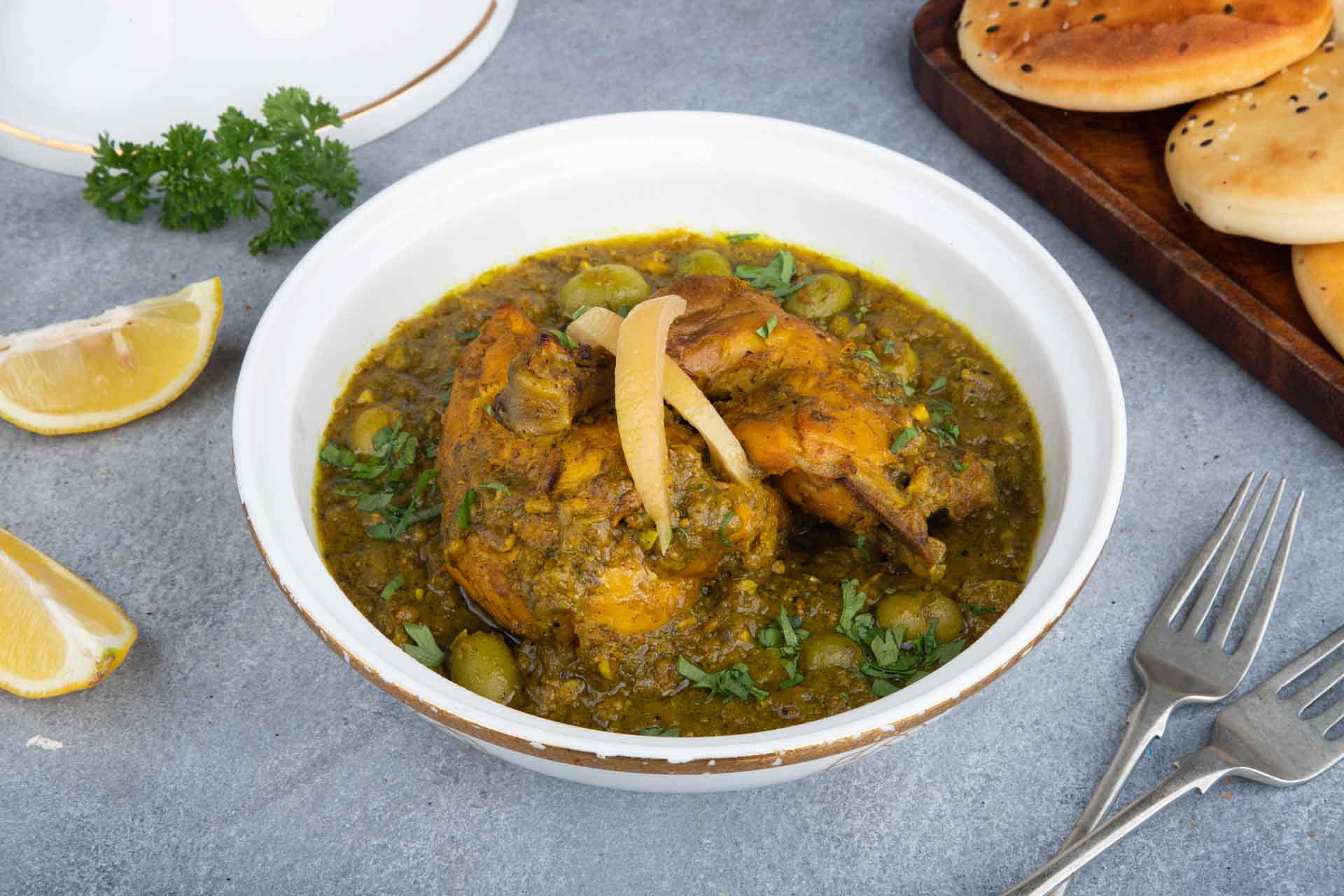 210823_Talabat_UAE_PICCOLOMONDOSHZCafe_Cafe_Chicken With Olives_Kailash-114